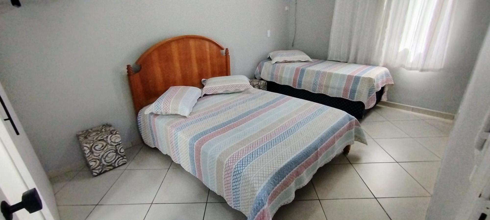 Apartamento - Praia Das Asturias غوارويا الغرفة الصورة